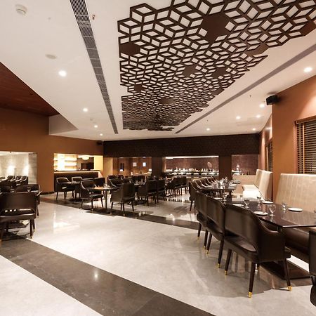 Pharos Hotels Chennai Ngoại thất bức ảnh