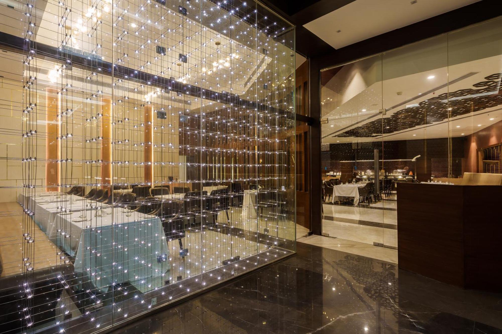 Pharos Hotels Chennai Ngoại thất bức ảnh